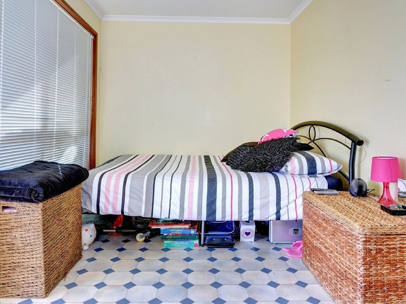 110 Second Avenue, Rosebud VIC 3939