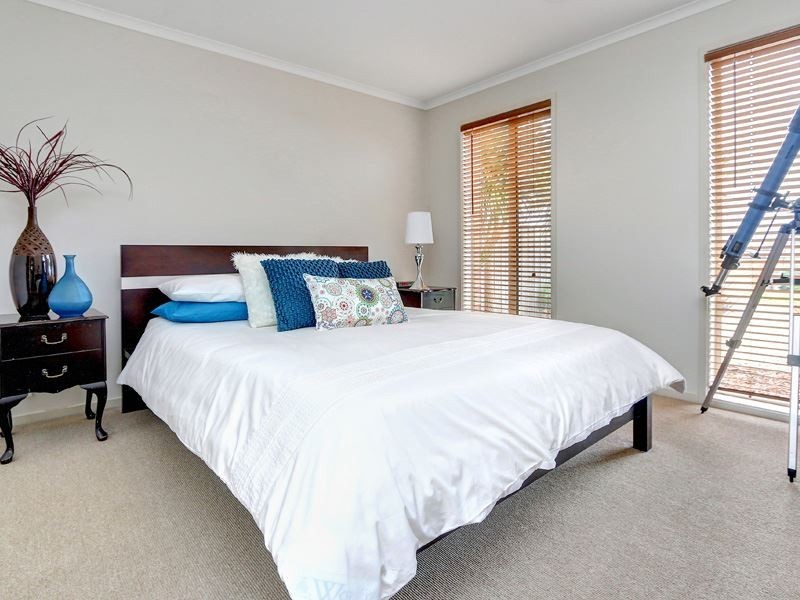 18 Forshaw Court, Rosebud VIC 3939