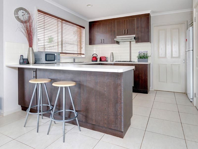 18 Forshaw Court, Rosebud VIC 3939