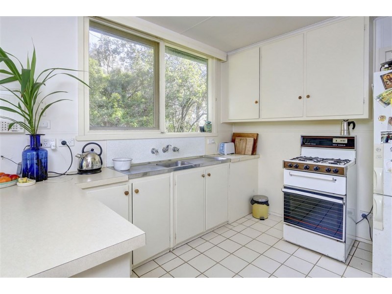 30 Charles Street, Mccrae VIC 3938