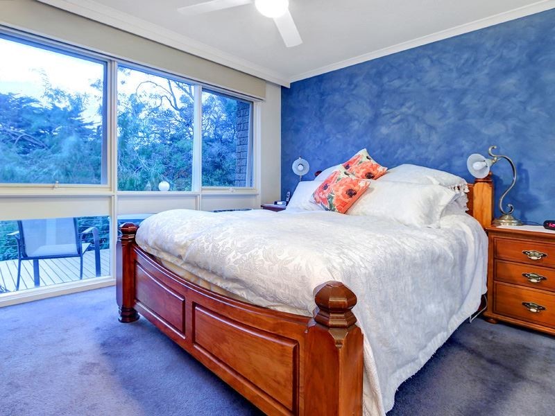 17 Fawkner Avenue, Blairgowrie VIC 3942