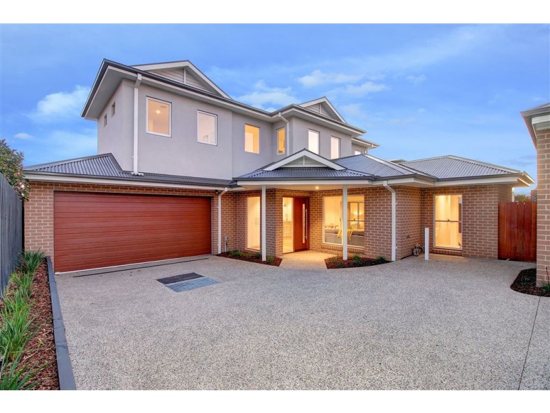 3/6 Beatty Parade, Mornington VIC 3931