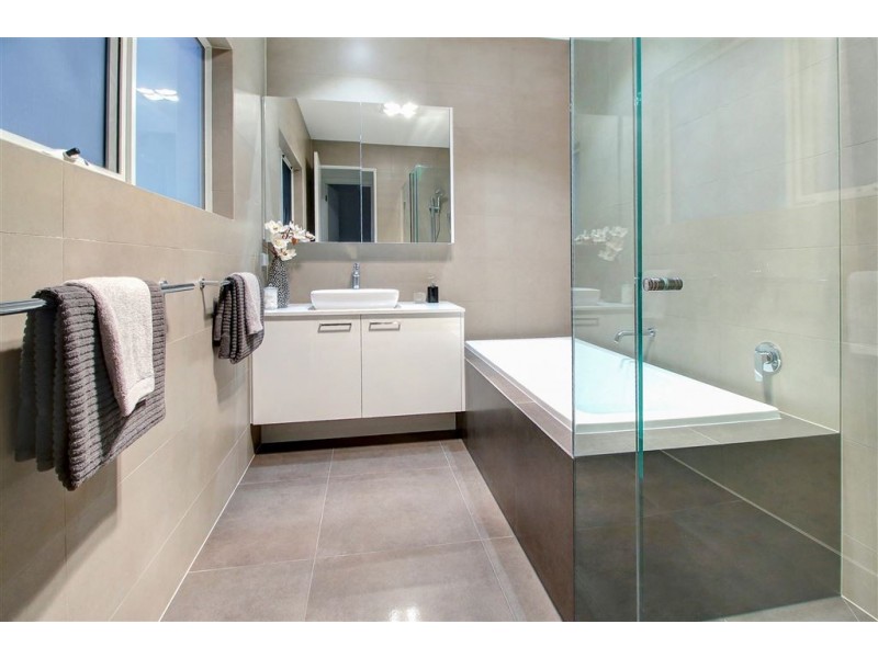 3/6 Beatty Parade, Mornington VIC 3931