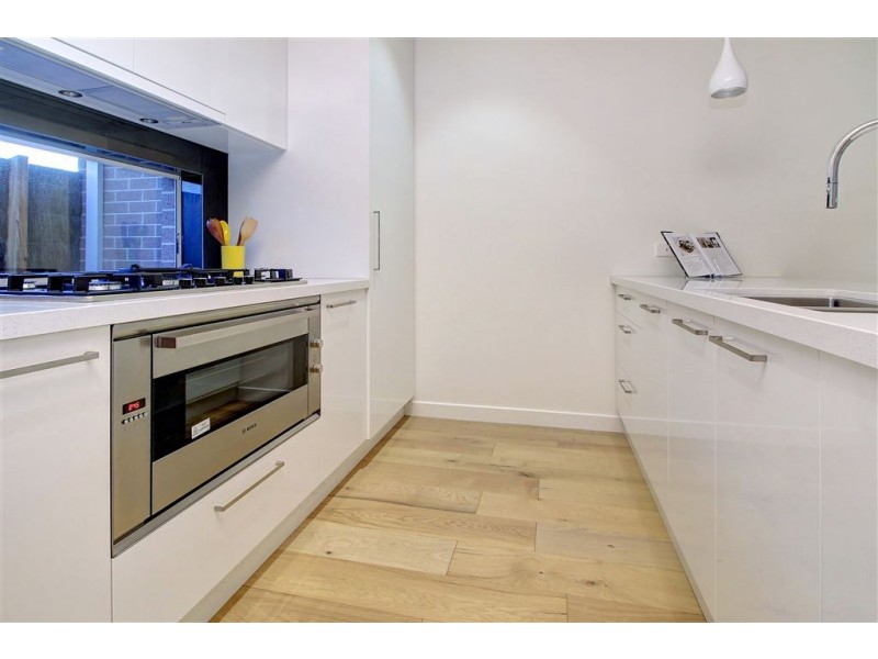 3/6 Beatty Parade, Mornington VIC 3931