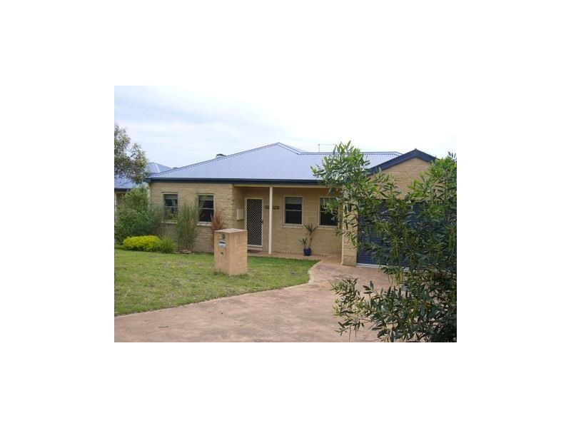 39 Hilary Avenue, Mccrae VIC 3938