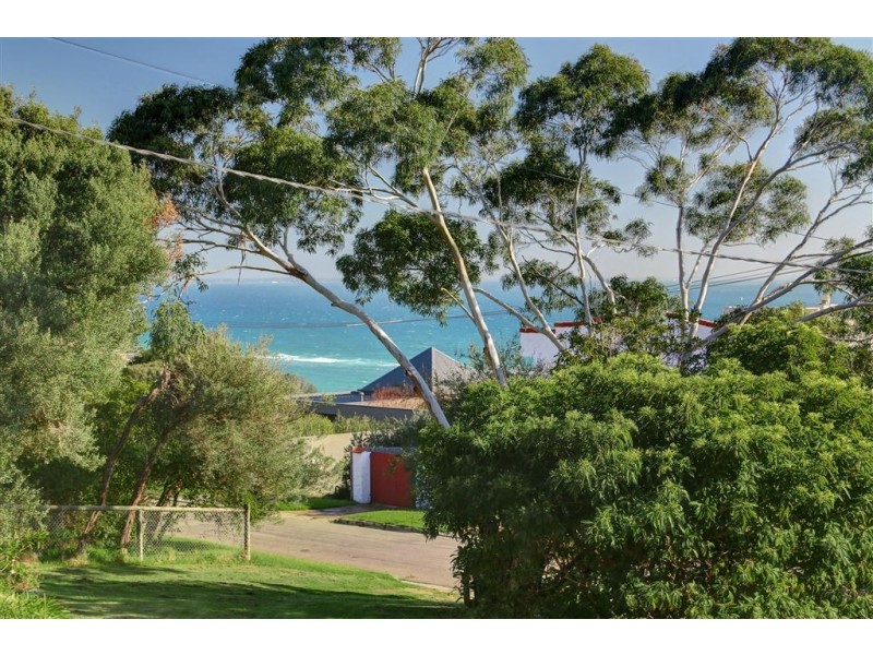 5 The Eyrie, Mccrae VIC 3938