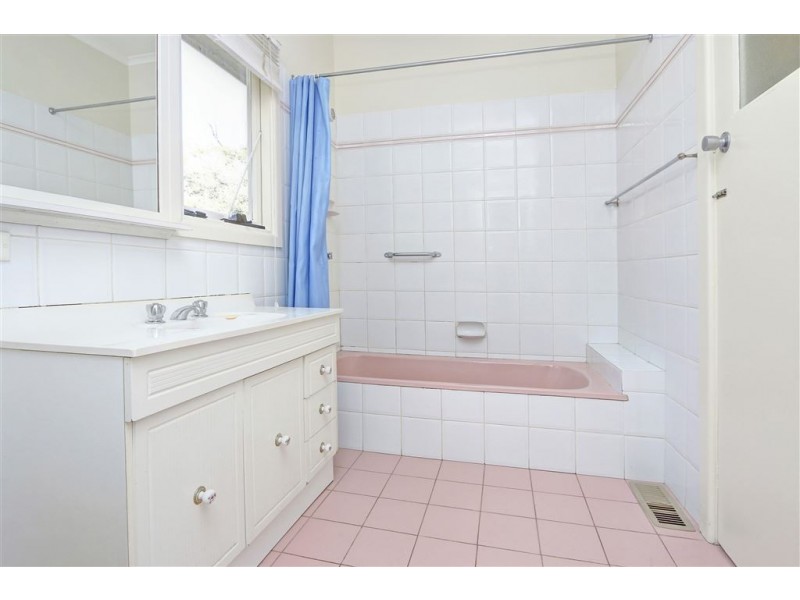 5 The Eyrie, Mccrae VIC 3938