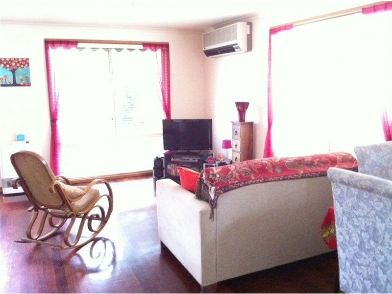 71 Fourth Avenue, Rosebud VIC 3939