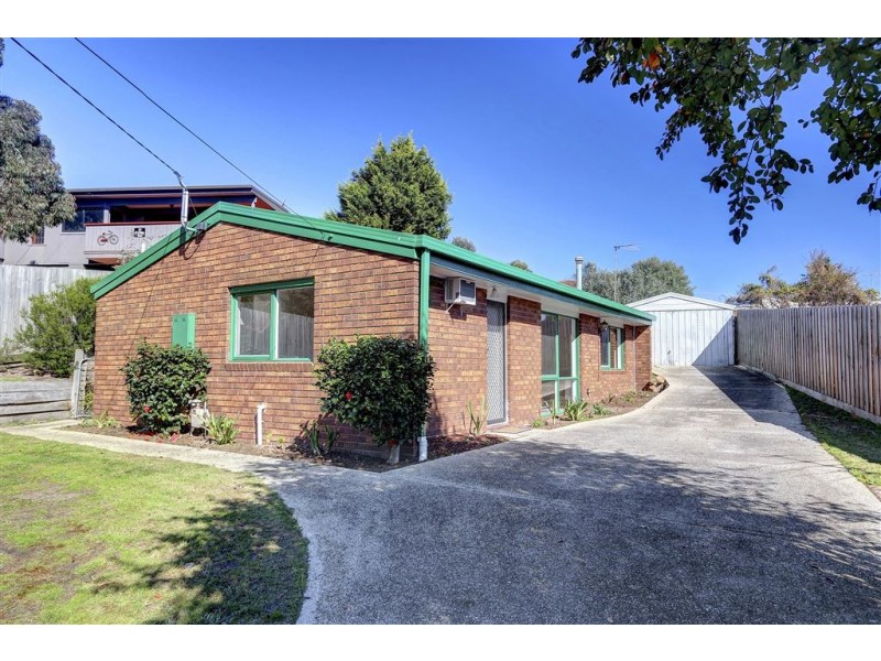 11 Attuna Crescent, Rosebud West VIC 3940