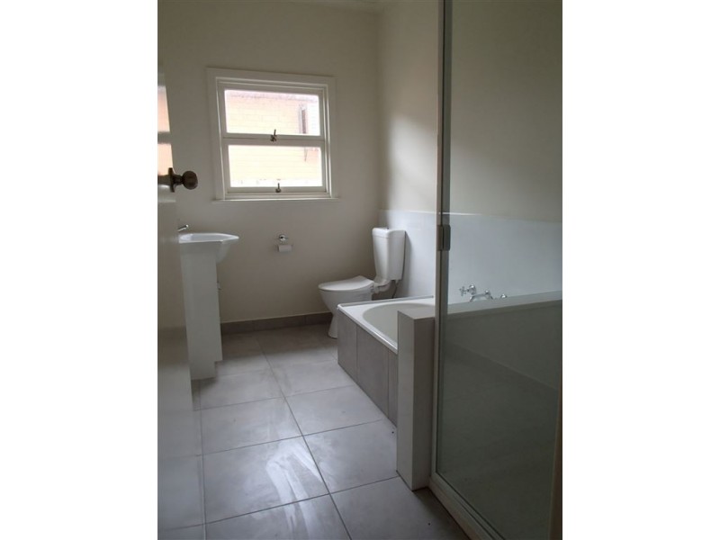 35 Potton Avenue, Rosebud VIC 3939