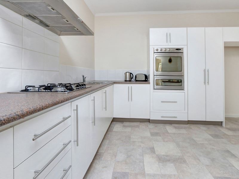 38 Ocean Street, Rosebud VIC 3939