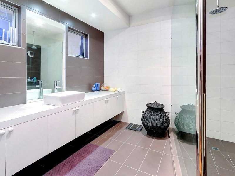 2 The Boulevard, Mccrae VIC 3938