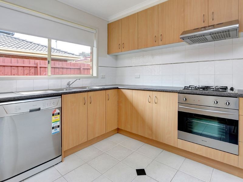 2/23 Hope Street, Rosebud VIC 3939