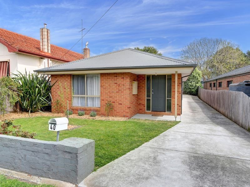 40 Second Avenue, Rosebud VIC 3939