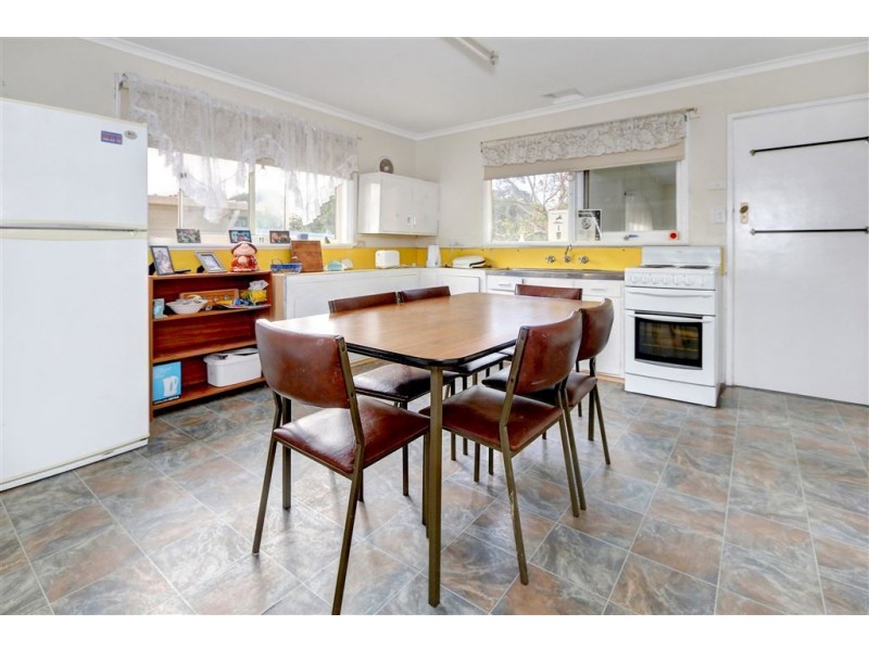 67 Ocean Street, Rosebud VIC 3939