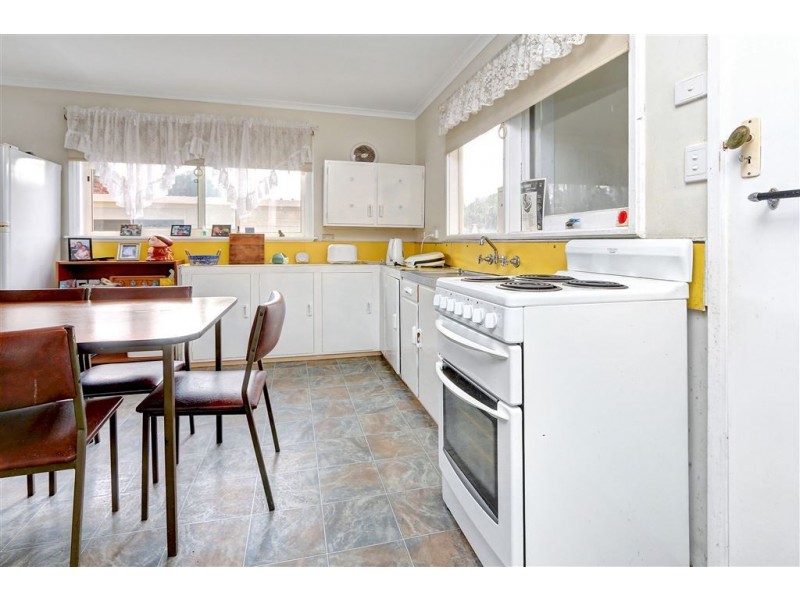 67 Ocean Street, Rosebud VIC 3939
