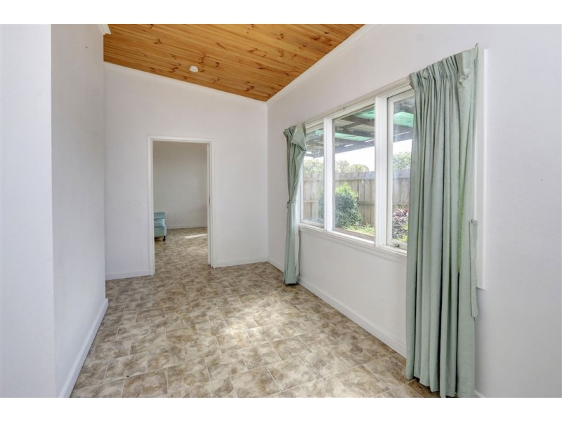 17 Jetty Road, Rosebud VIC 3939