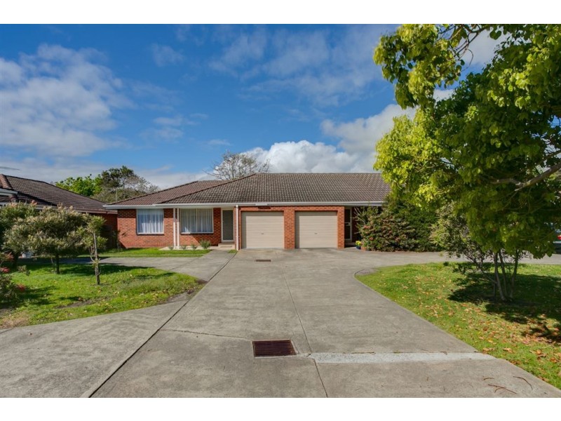 4/16 Johns Road, Mornington VIC 3931