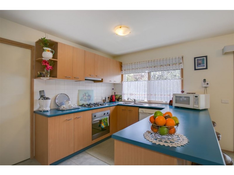 44 Violet Street, Rosebud West VIC 3940