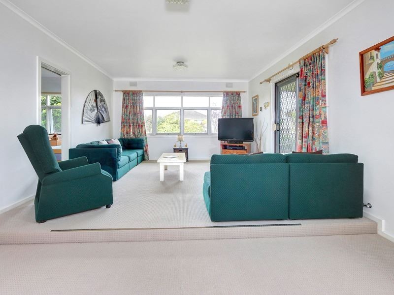 34 Hope Street, Rosebud VIC 3939