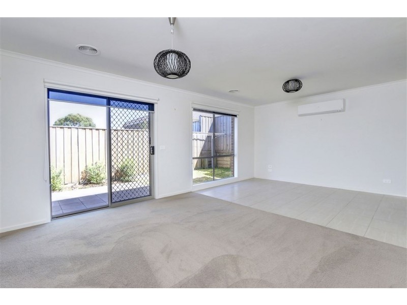 4/58 Wingara Drive, Rosebud West VIC 3940