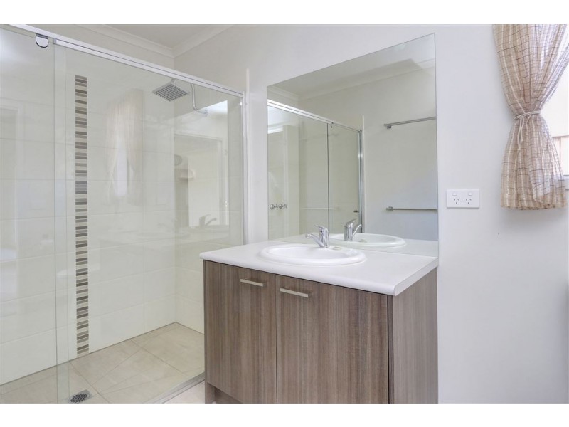 4/58 Wingara Drive, Rosebud West VIC 3940