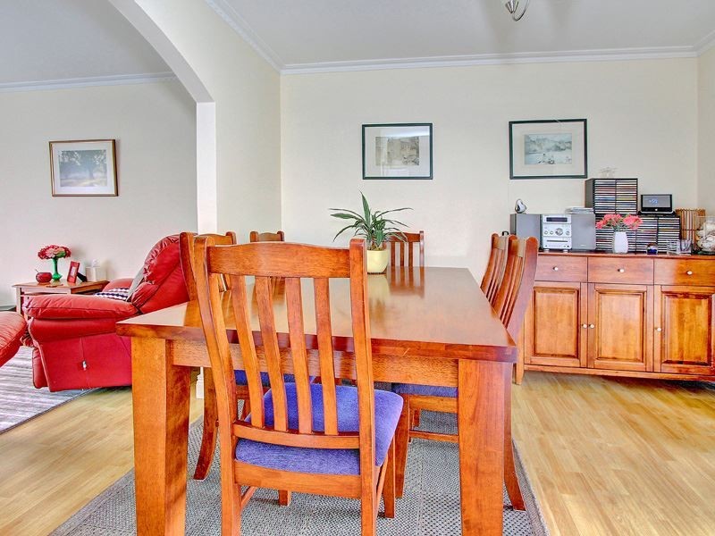8 Bentley Road, Mccrae VIC 3938