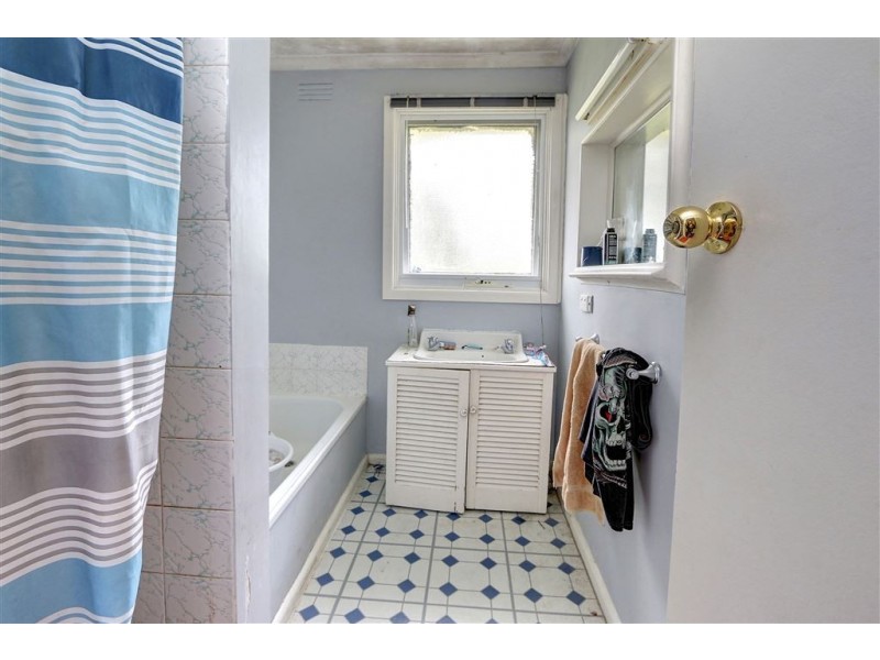 301 Eastbourne Road, Rosebud West VIC 3940