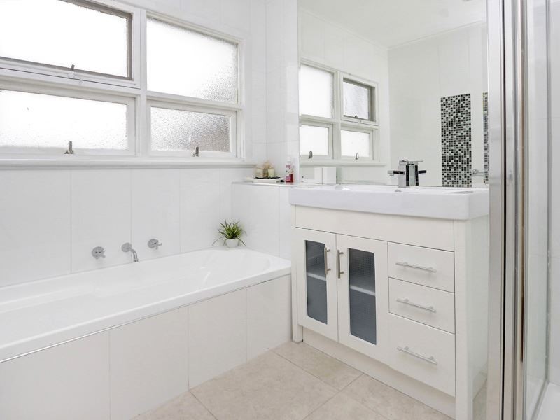 52 Boneo Road, Rosebud VIC 3939