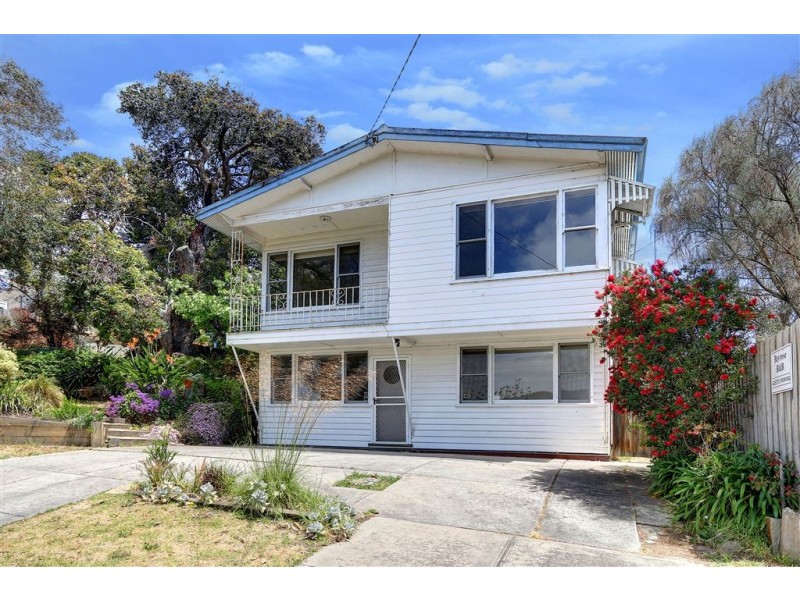 2 Spray Street, Rosebud VIC 3939