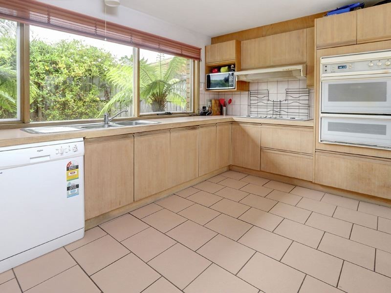 10 Rollings Close, Rosebud VIC 3939