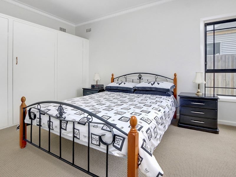 35 Grenville Grove, Rosebud West VIC 3940