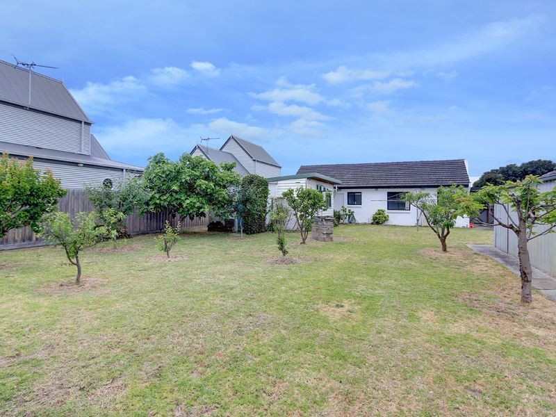 35 Grenville Grove, Rosebud West VIC 3940