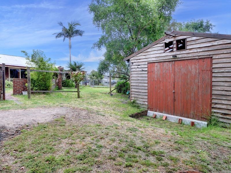 8 Wakool Avenue, Rosebud VIC 3939