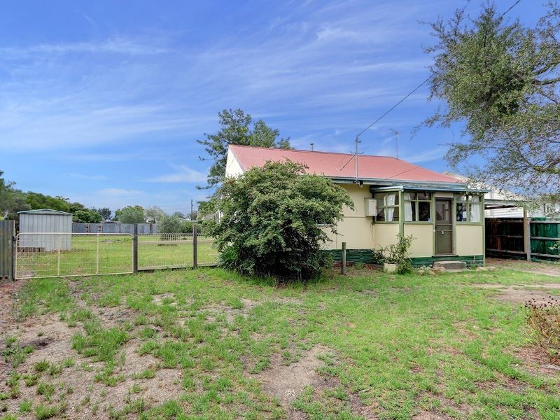 7 Florence Avenue, Rosebud West VIC 3940