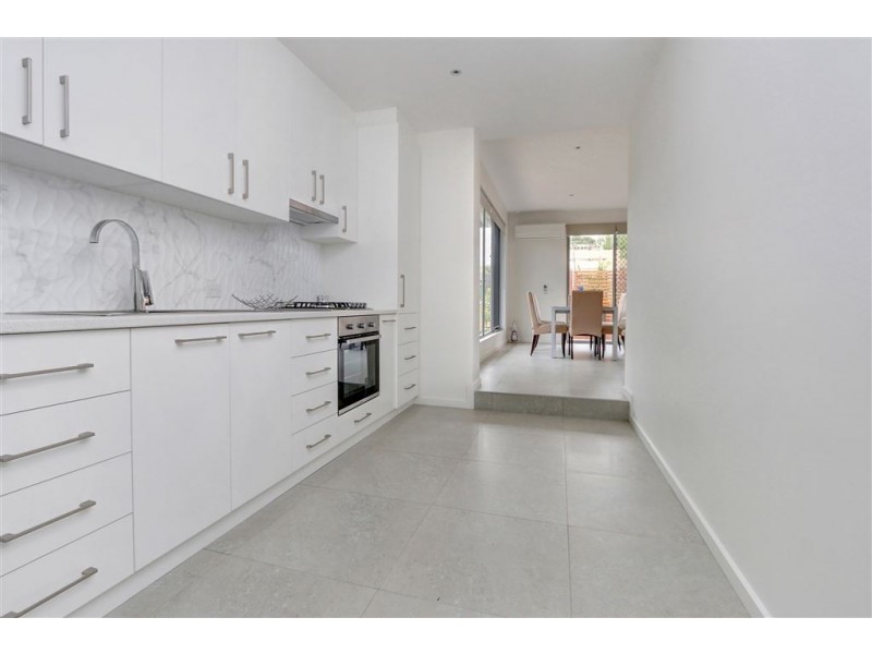 14 Seventh Ave, Rosebud VIC 3939