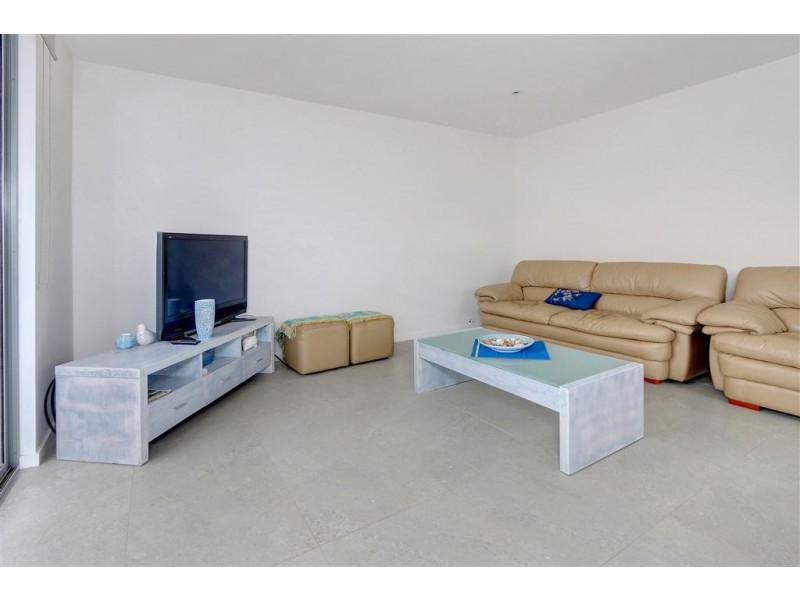 14 Seventh Ave, Rosebud VIC 3939