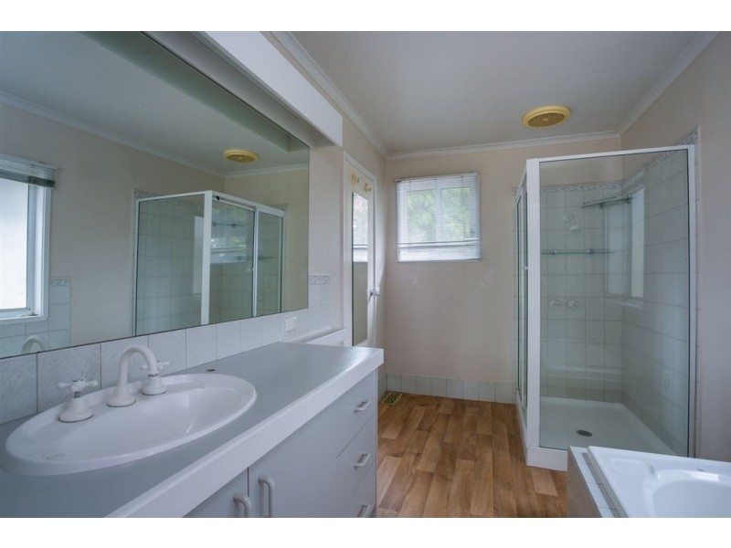 160 Eastbourne Road, Rosebud VIC 3939