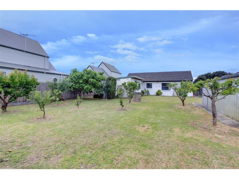 35 Grenville Grove, Rosebud West VIC 3940