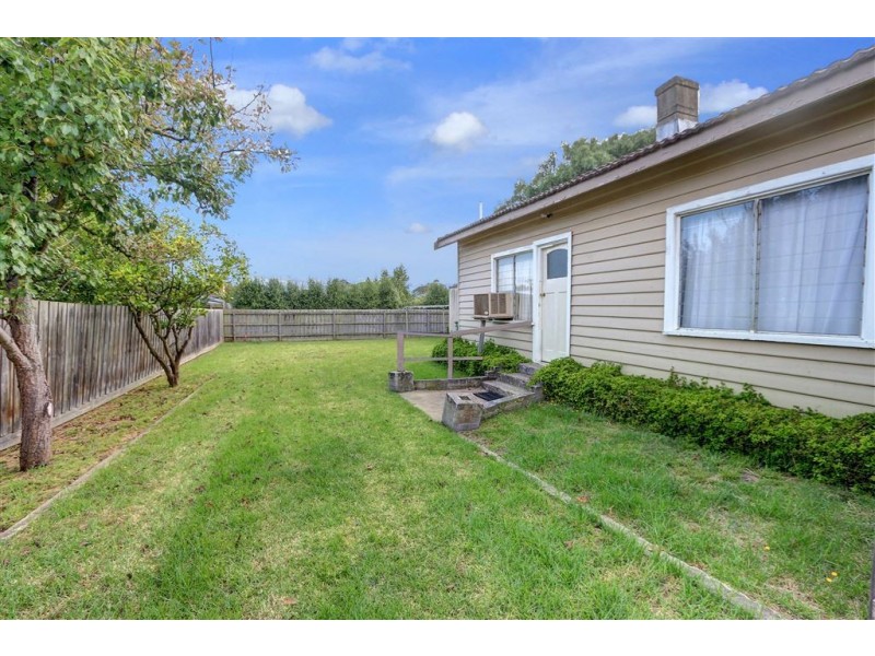 20 Moorfield Avenue, Rosebud VIC 3939