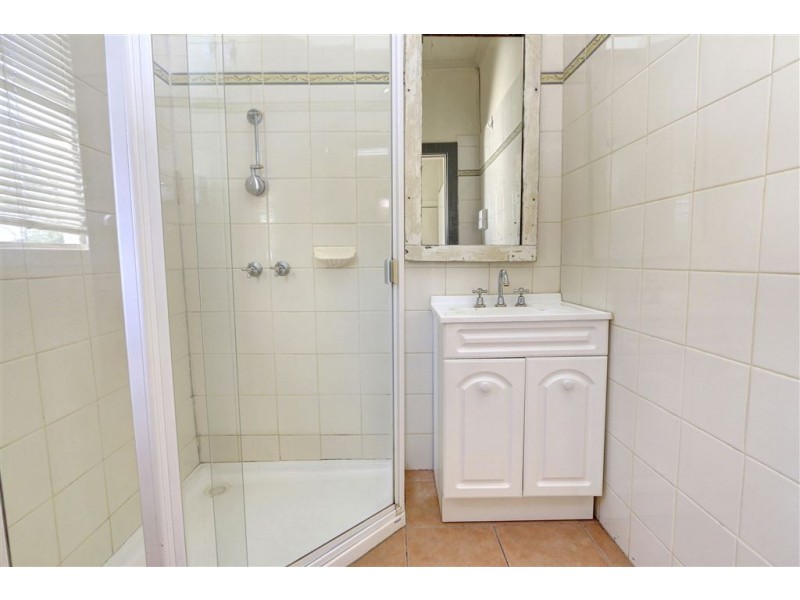 20 Moorfield Avenue, Rosebud VIC 3939