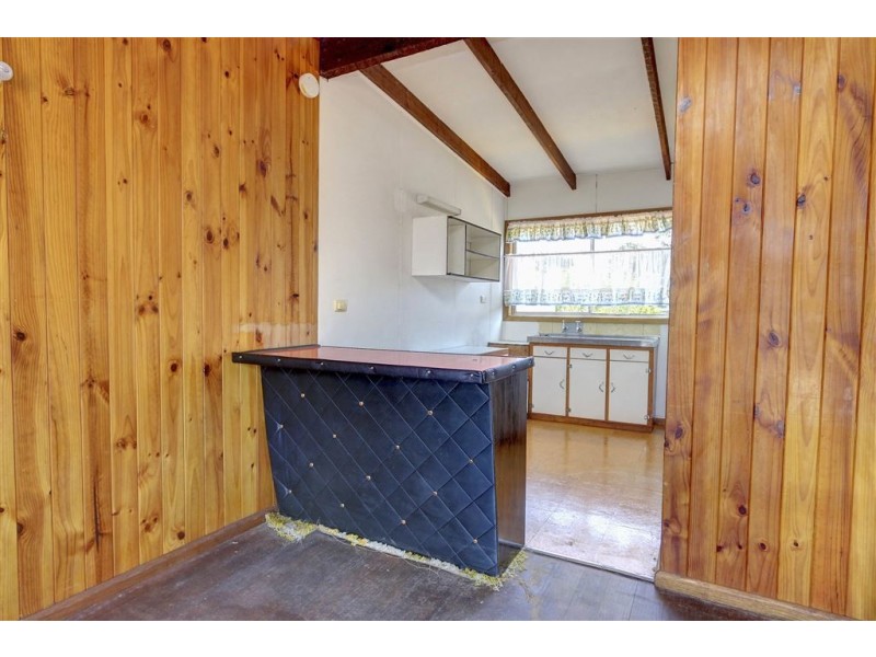 70 Broadway, Rosebud West VIC 3940