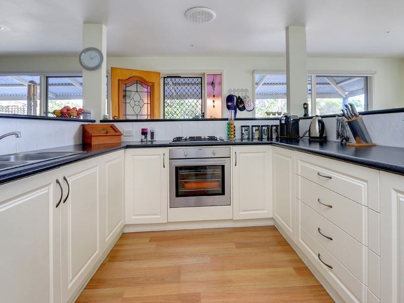 59 South Road, Rosebud VIC 3939