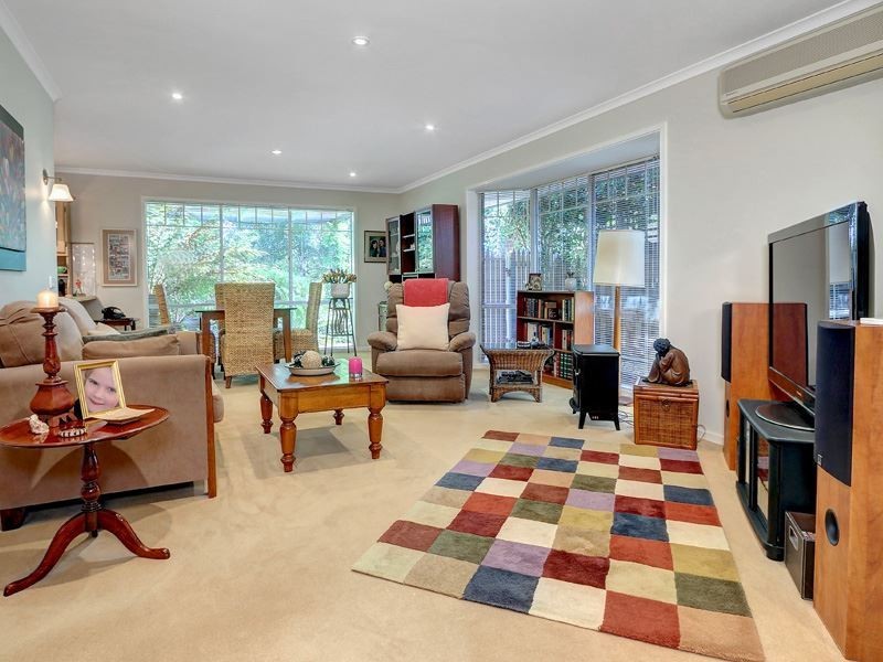 53 Banksia Place, Rosebud VIC 3939