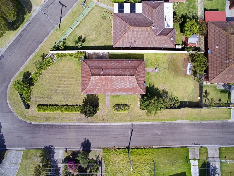 18 Beachurst Avenue, Dromana VIC 3936