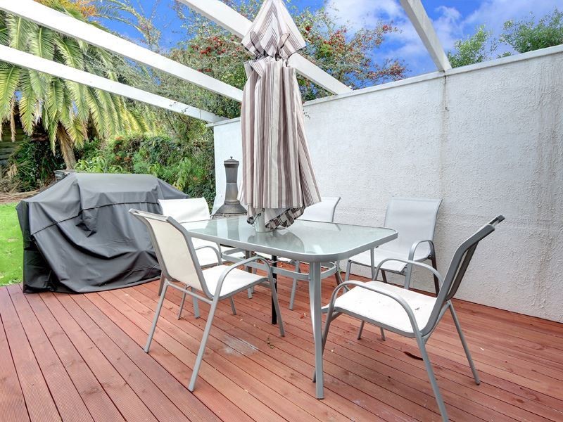 90 Seventh Avenue, Rosebud VIC 3939