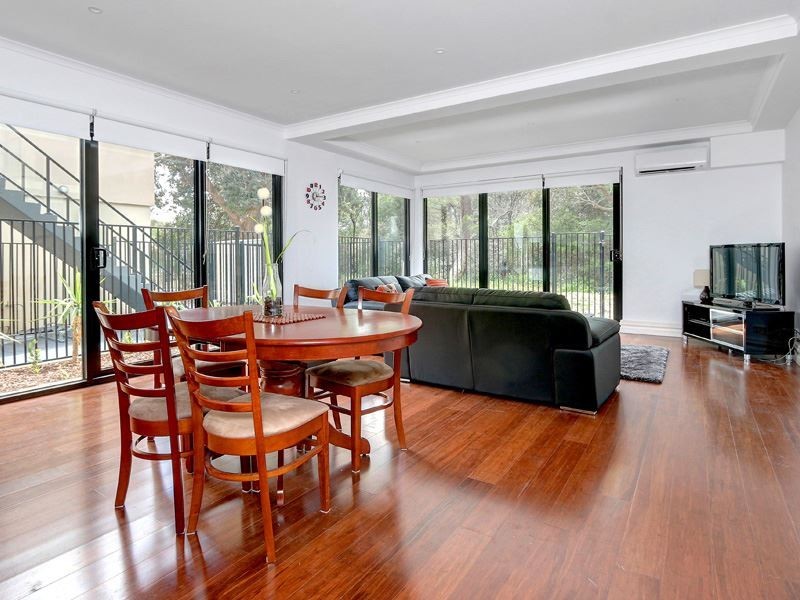 8/1587-1589 Point Nepean Road, Rosebud West VIC 3940