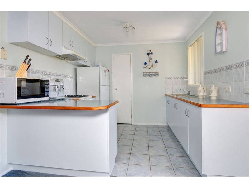14 Ruyton Drive, Rosebud West VIC 3940