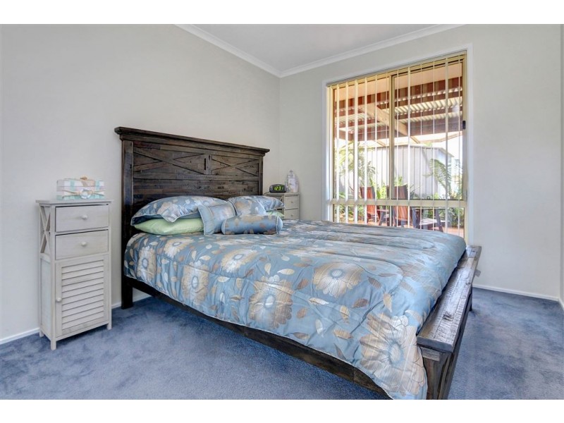 14 Ruyton Drive, Rosebud West VIC 3940