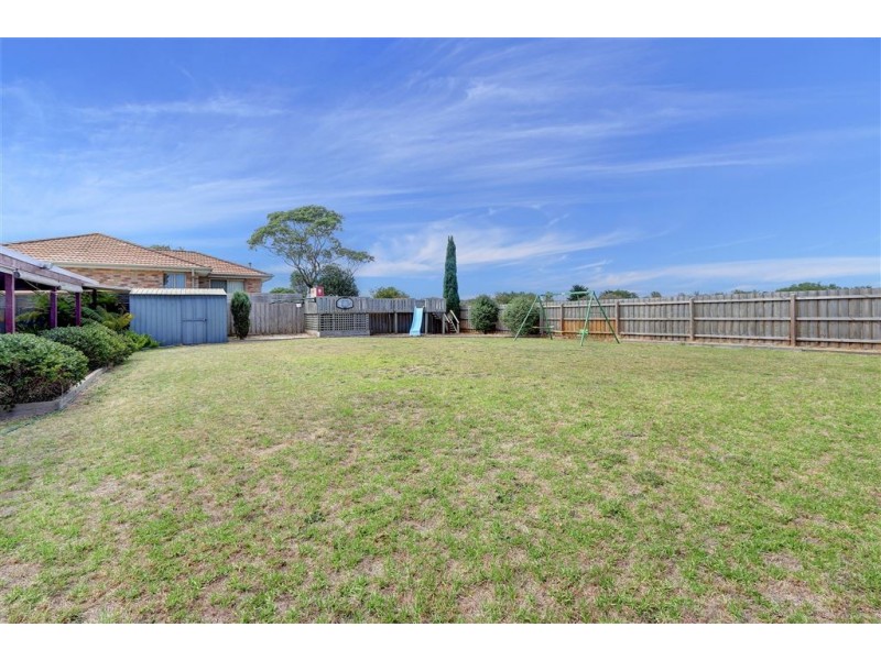14 Ruyton Drive, Rosebud West VIC 3940